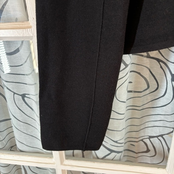 dh New York x Anthropology M NWT Black Crop Sweater Jacket - Picture 10 of 10